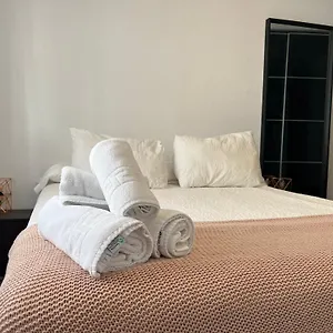 apartamento-los-califas.es-andalucia.com/